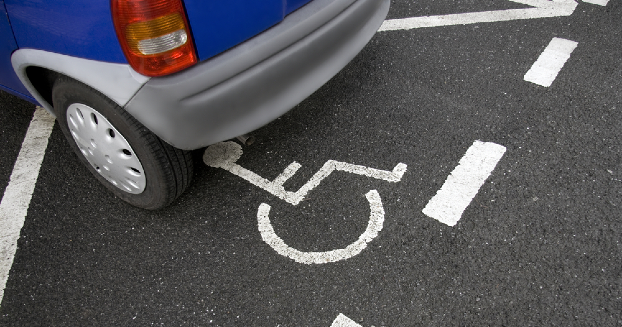 Stationnement &agrave; Paris : le scandale de la verbalisation abusive des personnes en situation de handicap