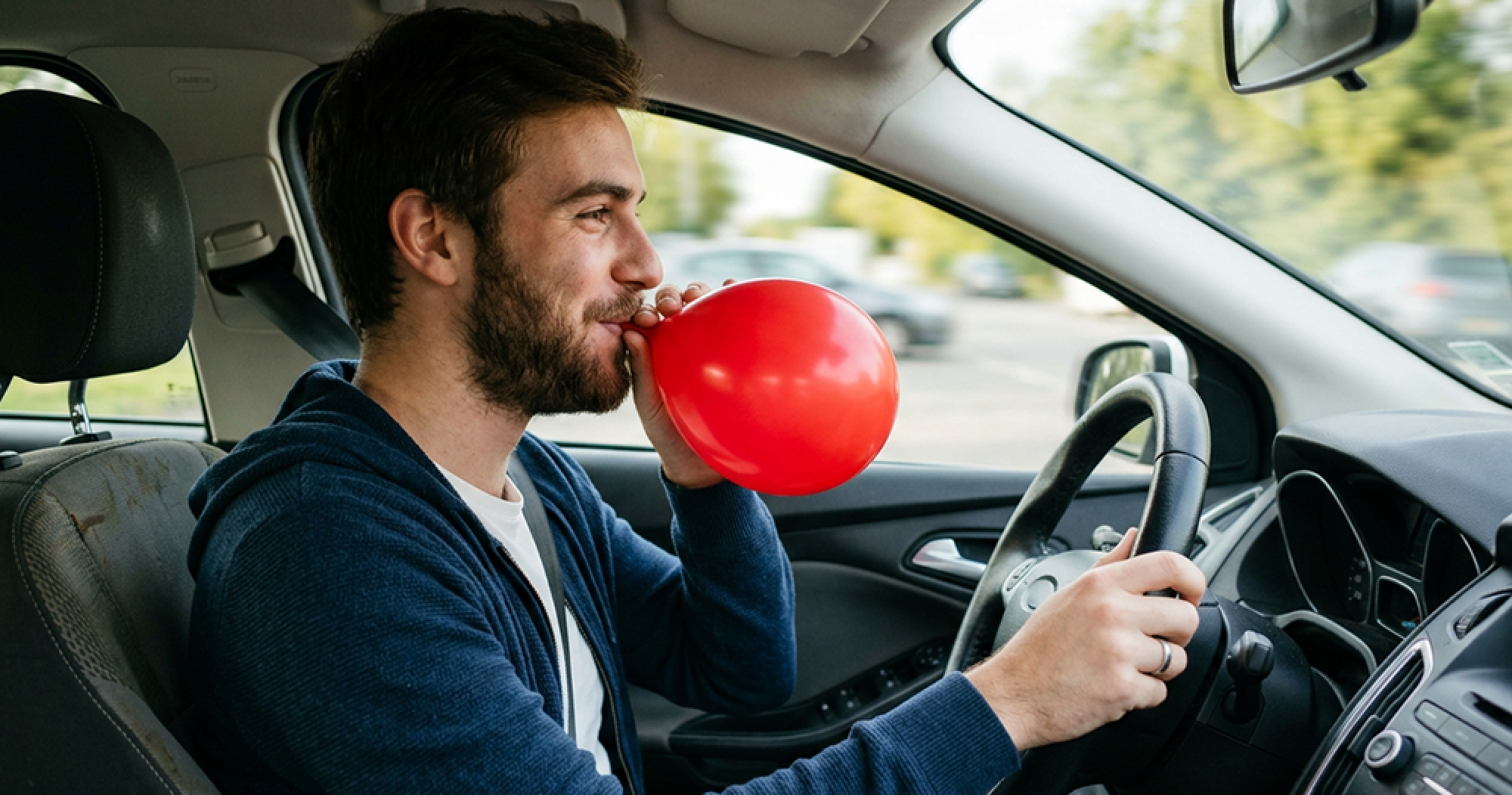 Protoxyde d'azote (gaz hilarant) et s&eacute;curit&eacute; routi&egrave;re : effets, dangers et risques pour la sant&eacute;