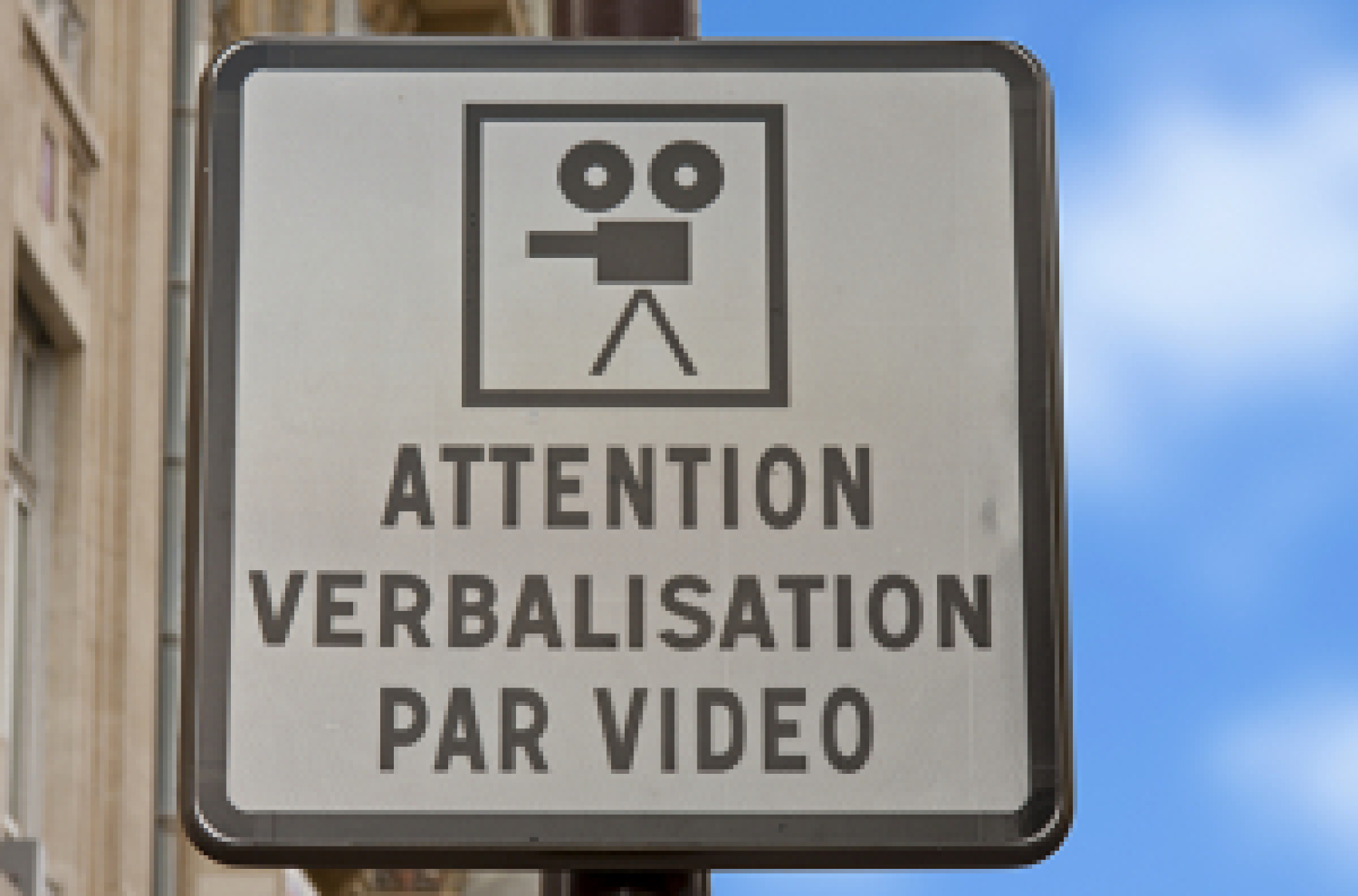 Le "radar stop", dernier n&eacute; du syst&egrave;me de contr&ocirc;le-sanction &agrave; la Fran&ccedil;aise