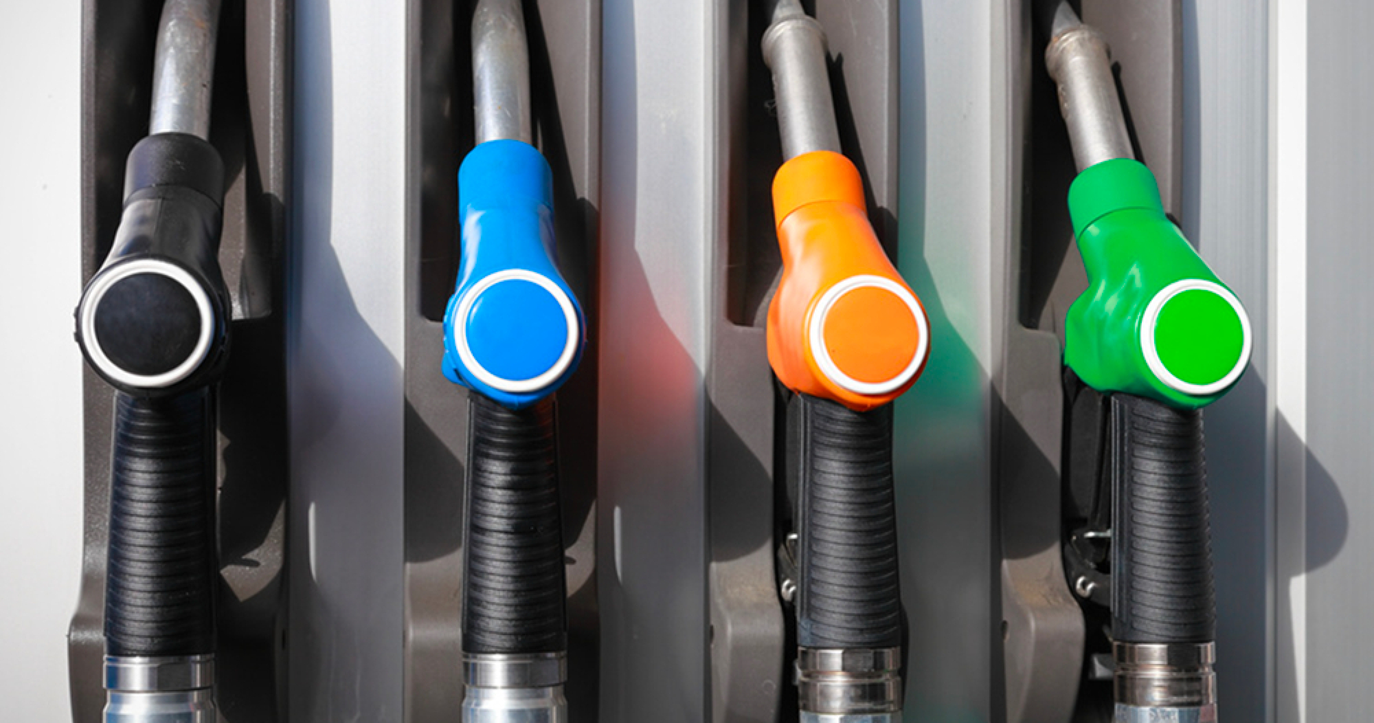 Pourquoi les Fran&ccedil;ais vont d&eacute;penser 400&euro; de plus en carburants cette ann&eacute;e