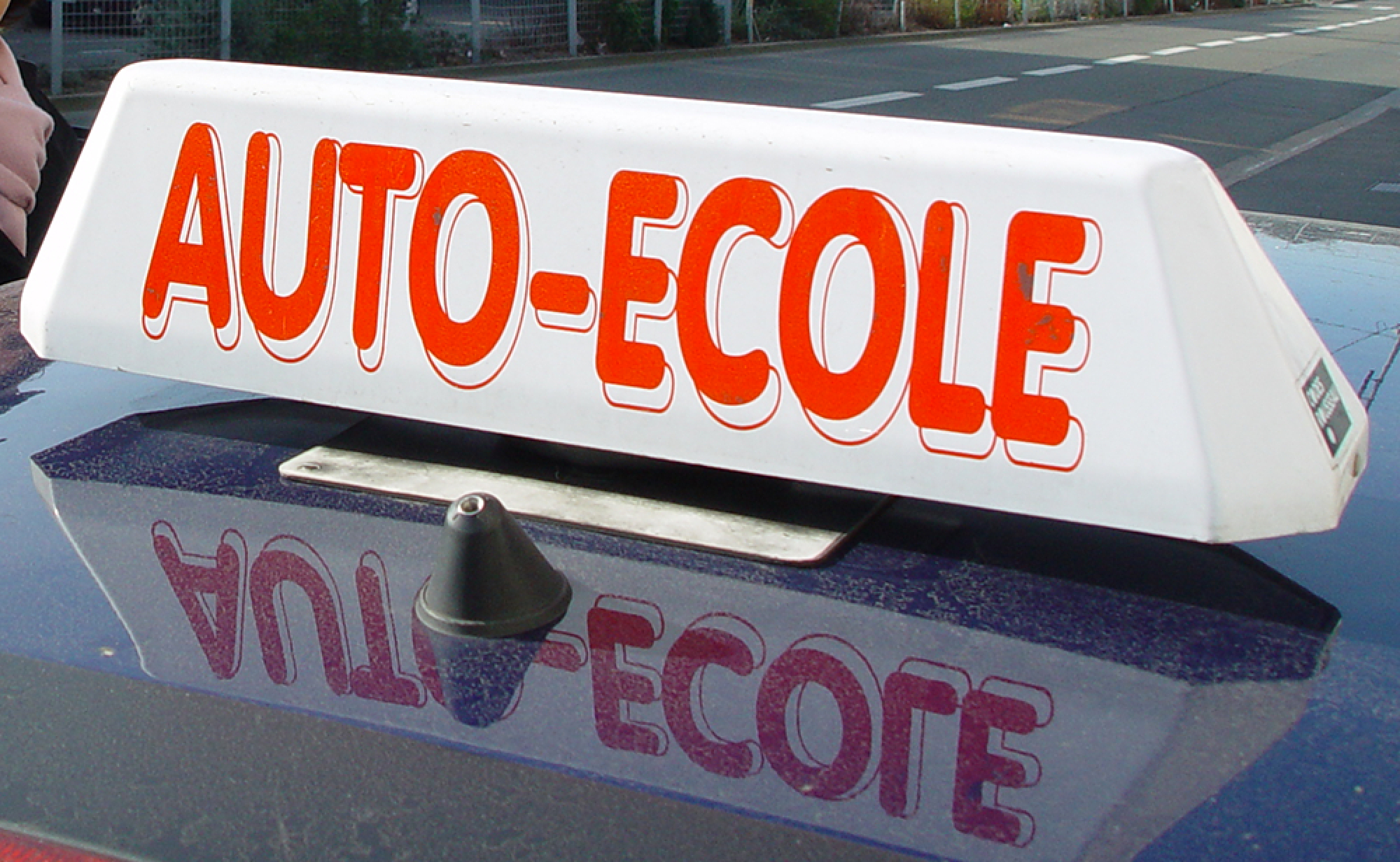Les 10 obligations des auto-&eacute;coles
